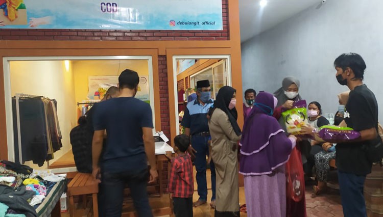 CHARITY OUTLET DEBU LANGIT BERSAMA LKSA SUARA HATI